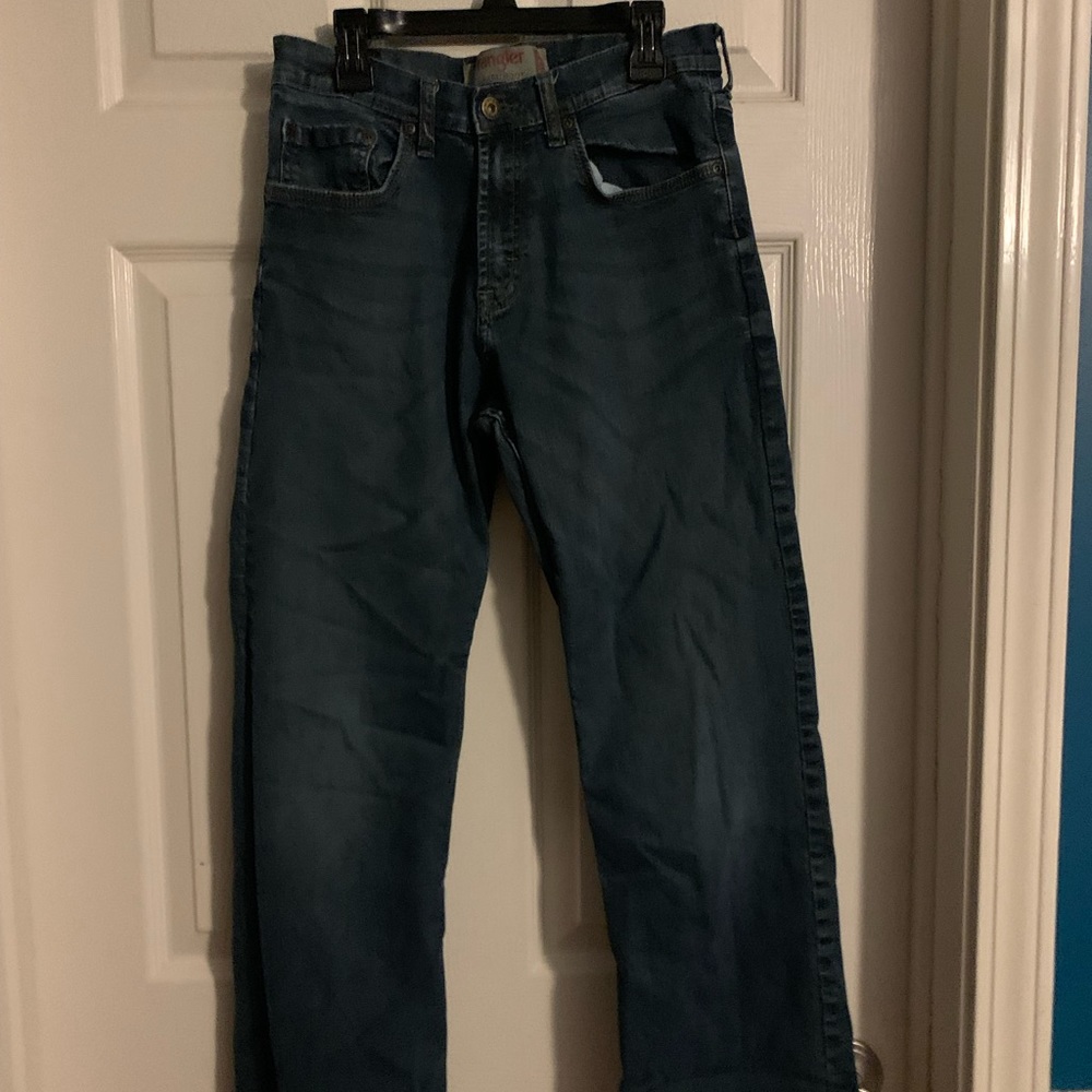 Wrangler relaxed boot cut Jeans.